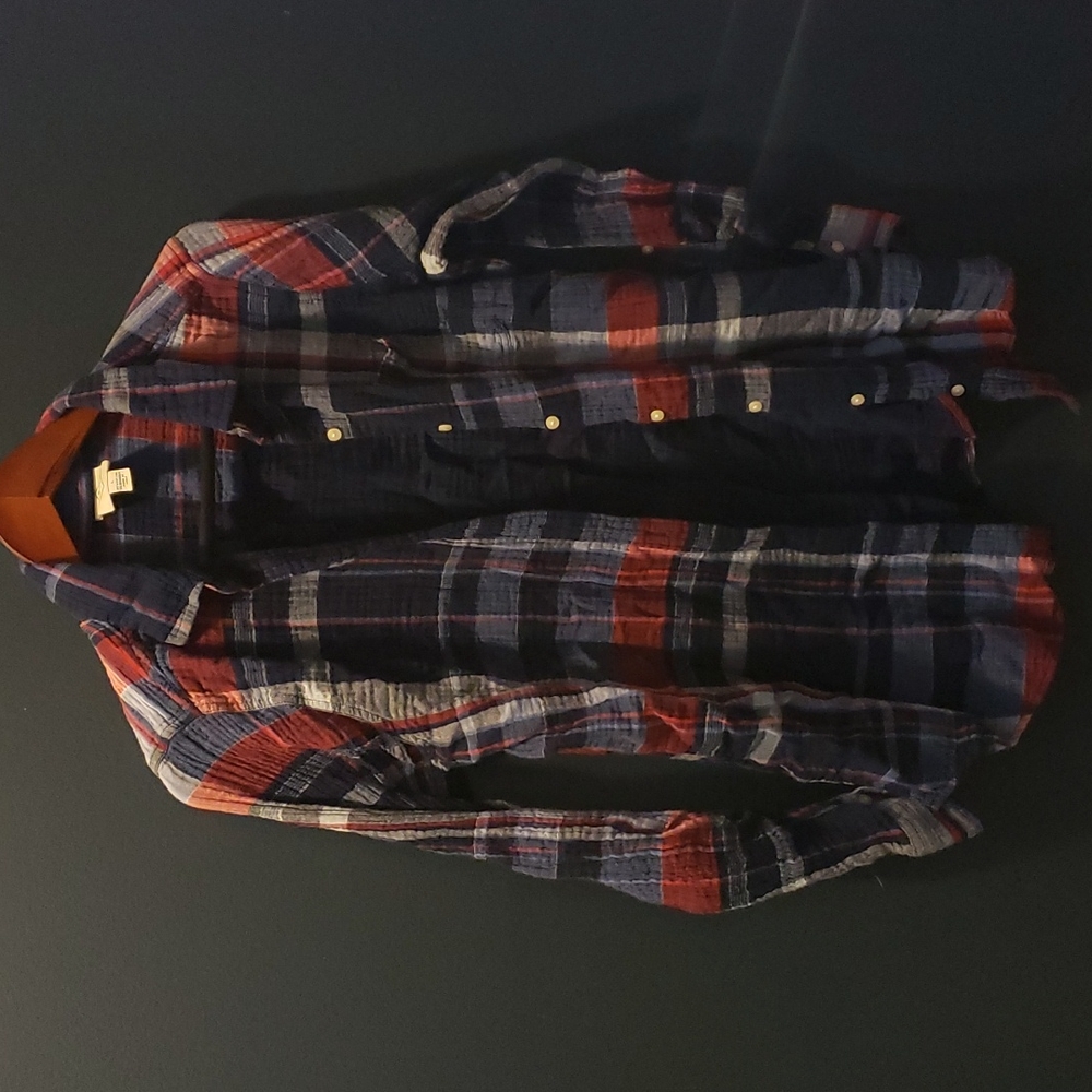 Red & blue plaid button up